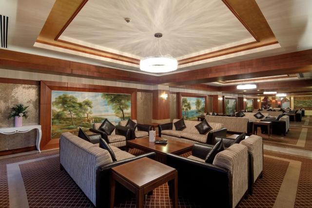Crystal Hotels Family Resort & Spa 