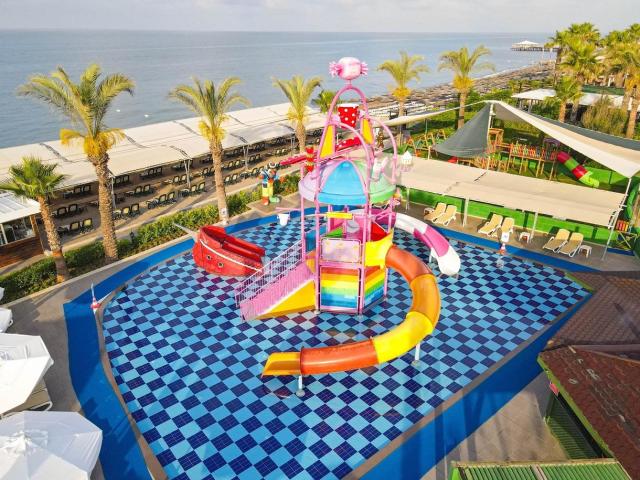 Crystal Hotels Family Resort & Spa 
