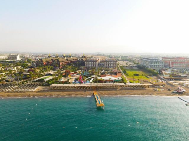 Crystal Hotels Family Resort & Spa 