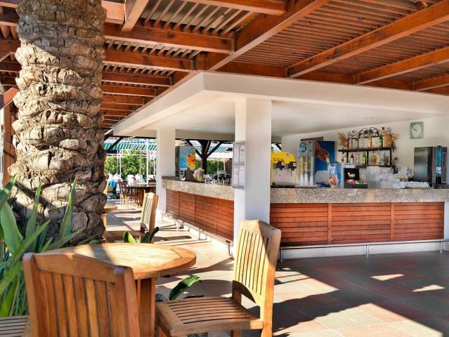 Crystal Hotels De Luxe Resort & Spa 