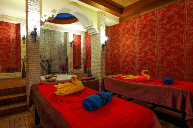 Crystal Hotels De Luxe Resort & Spa 