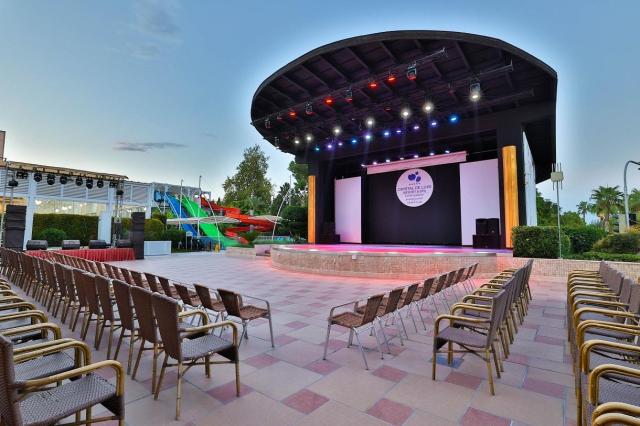 Crystal Hotels De Luxe Resort & Spa 