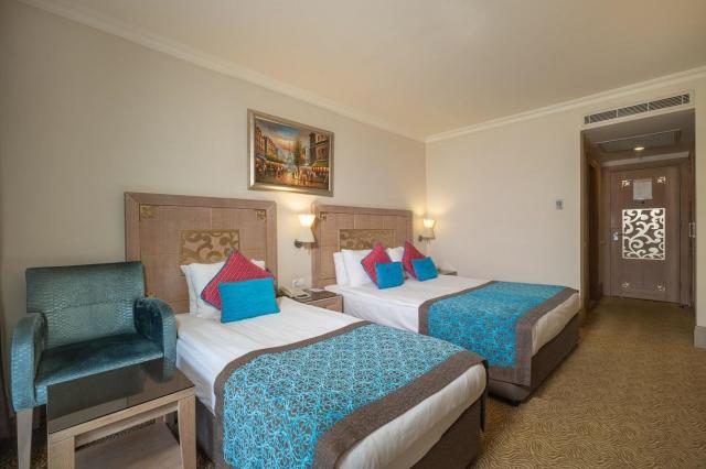 Crystal Hotels De Luxe Resort & Spa 