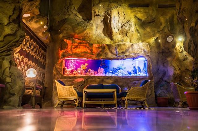 Caves Beach Resort