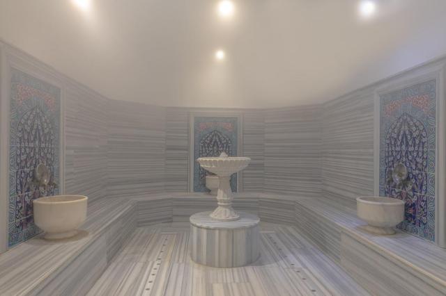 Spice Hotel & Spa