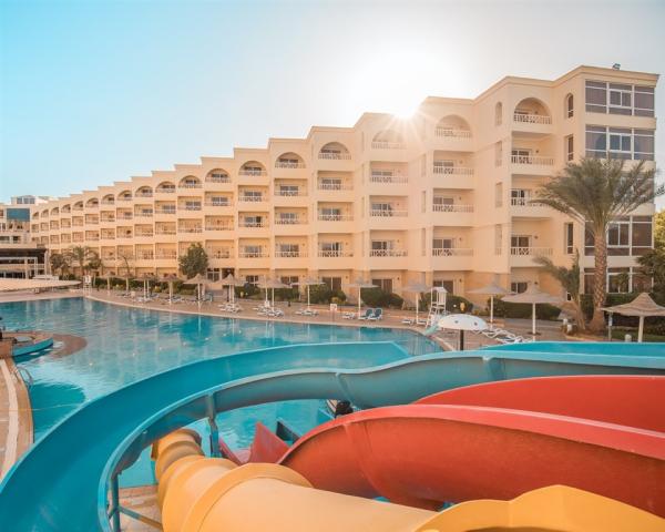 AMC Royal Hotel & Spa