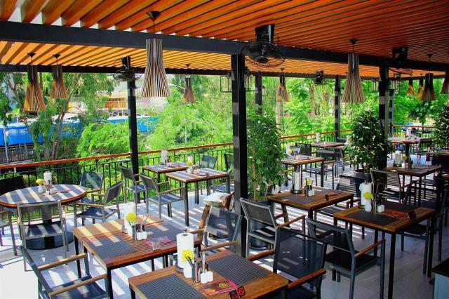 Arum Barut Collection