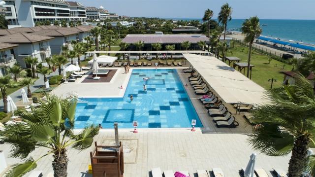 Crystal Boutique Beach Resort