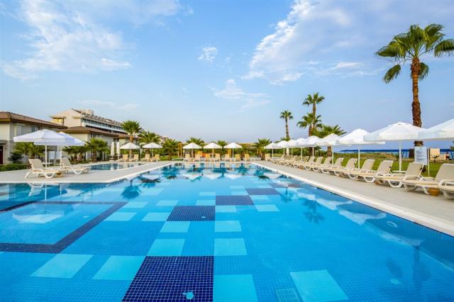 Crystal Boutique Beach Resort