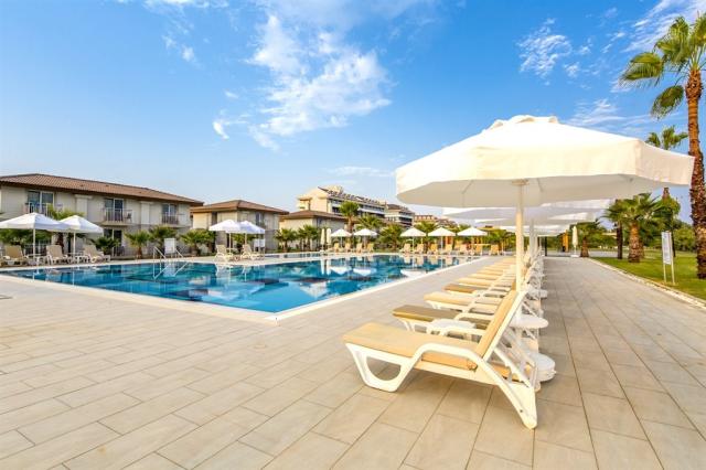 Crystal Boutique Beach Resort