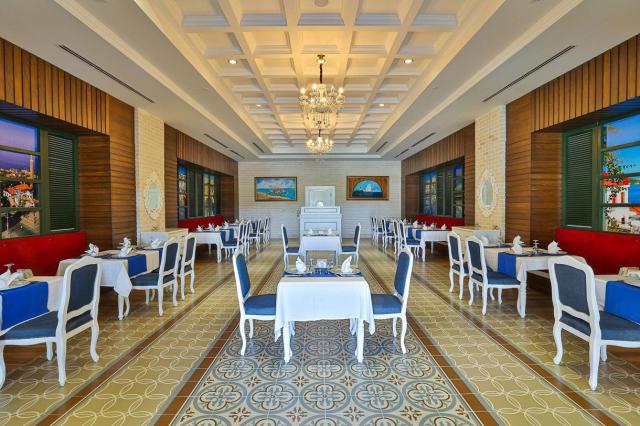 Crystal Sunset Luxury Resort & Spa Hotel
