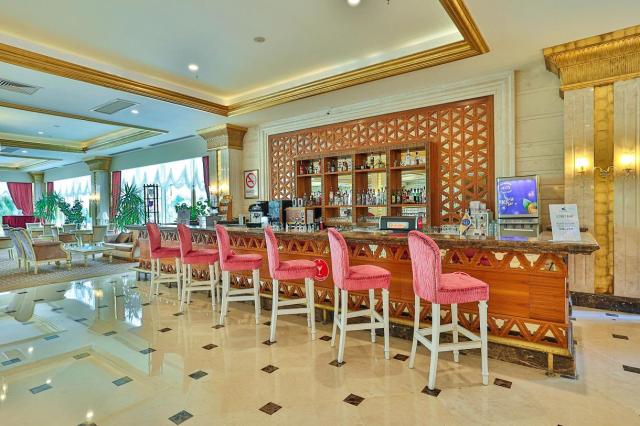 Crystal Waterworld Resort & Spa
