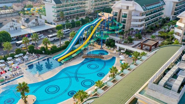 Crystal Waterworld Resort & Spa