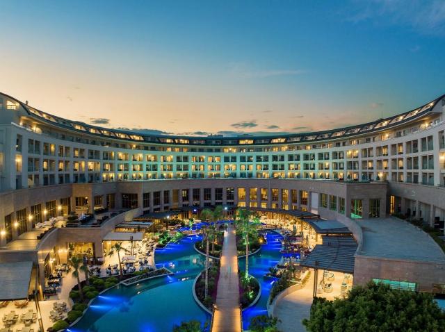 Riu Kaya Palazzo Golf Resort Hotel