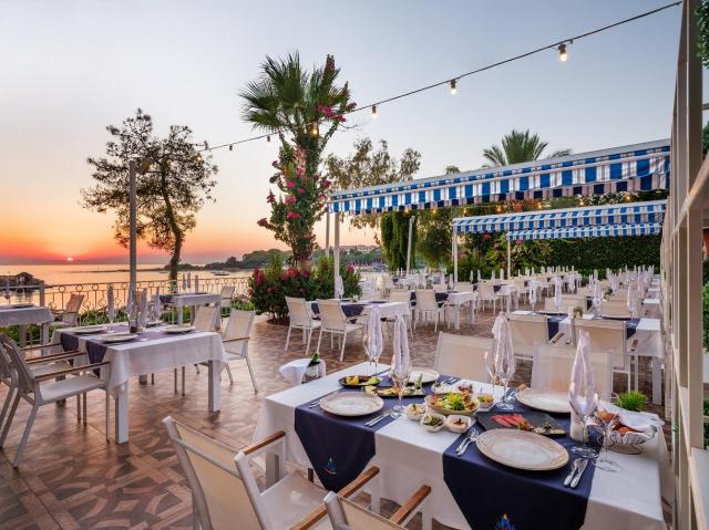 Rubi Platinum Hotel