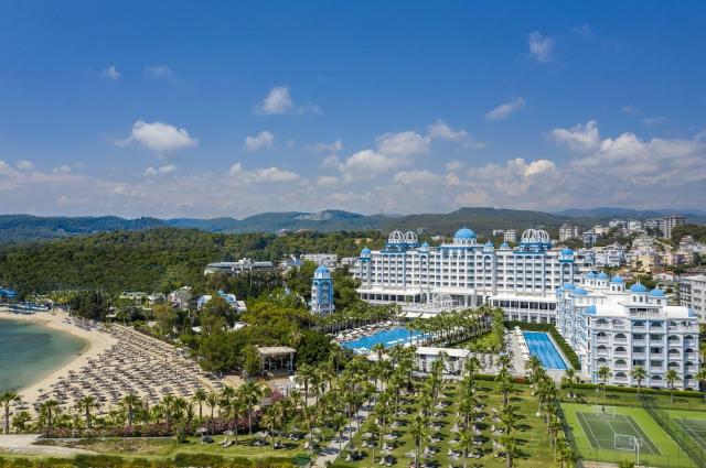 Rubi Platinum Hotel
