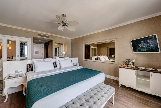 Rubi Platinum Hotel