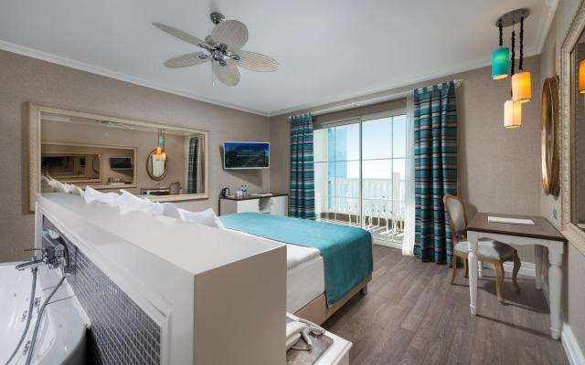 Rubi Platinum Hotel