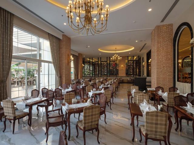 Rubi Platinum Hotel