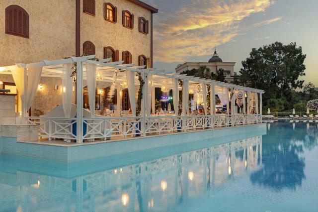 Titanic Mardan Palace