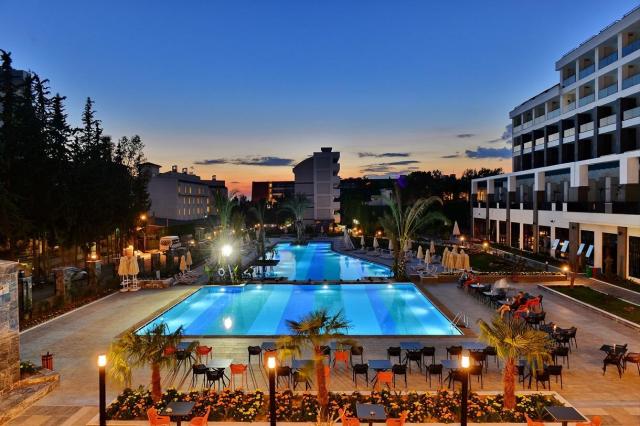 Seaden Valentine Resort & Spa