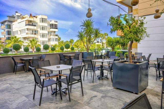 Tac Premiere Hotel & Spa