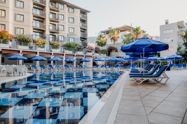 Tac Premiere Hotel & Spa