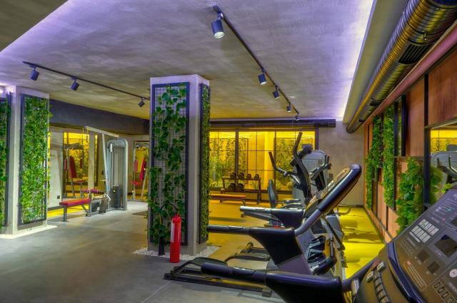 Tac Premiere Hotel & Spa