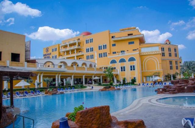 Helnan Dreamland - Nílusi hajóút - AMC Royal Hotel & Spa