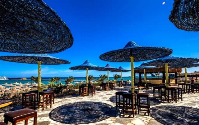 El Karma Aqua Beach Resort