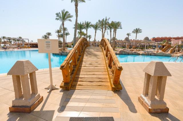Parrotel Beach Resort