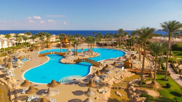 Parrotel Beach Resort