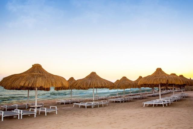 Sunrise Remal Beach