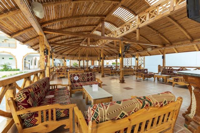 Sunrise Remal Resort