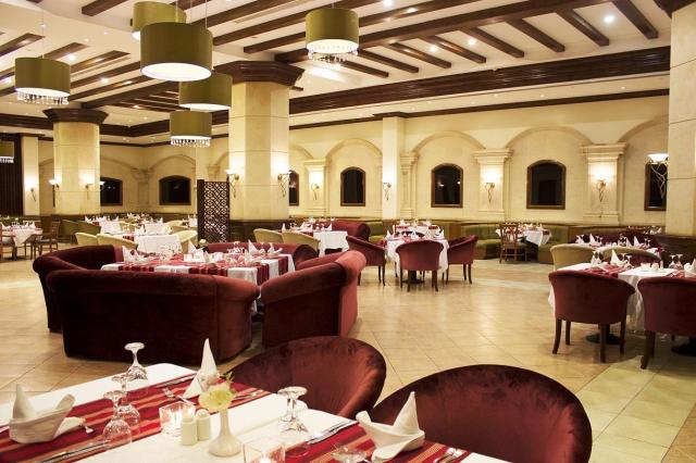 Pyramisa Sahl Hasheesh Resort