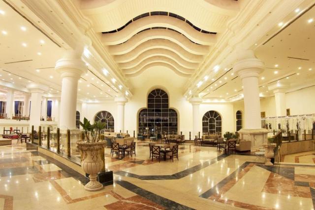 Pyramisa Sahl Hasheesh Resort