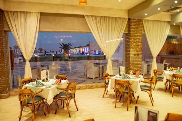 Gravity Hotel & Aqua Park Hurgada