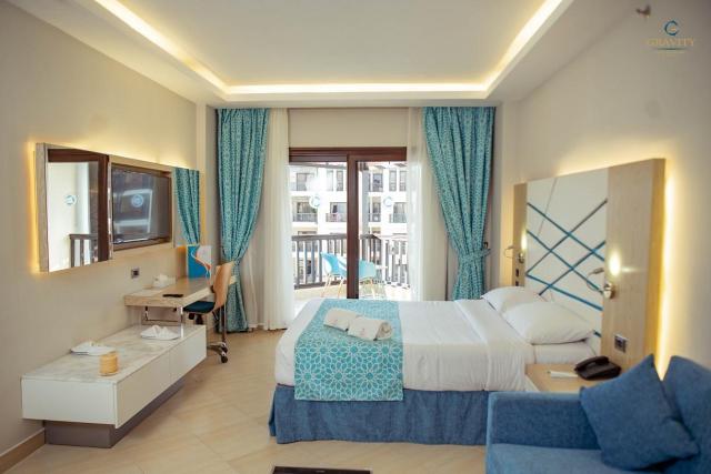 Gravity Hotel & Aqua Park Hurgada