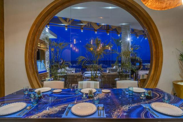 Rixos Premium Magawish Suites & Villas