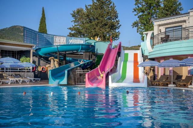 Beach Club Doganay Hotel