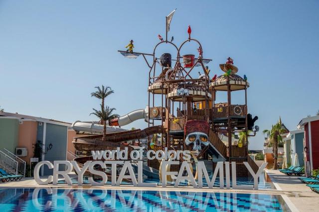 Crystal Club World Of Colors