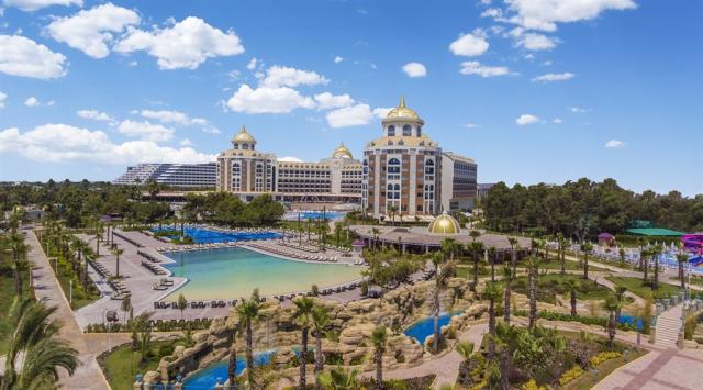 Delphin Be Grand Resort 