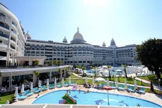 Diamond Premium Hotel & Spa