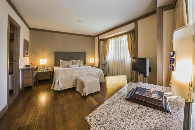 Select villa