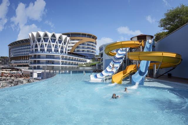 Granada Luxury Resort & Spa