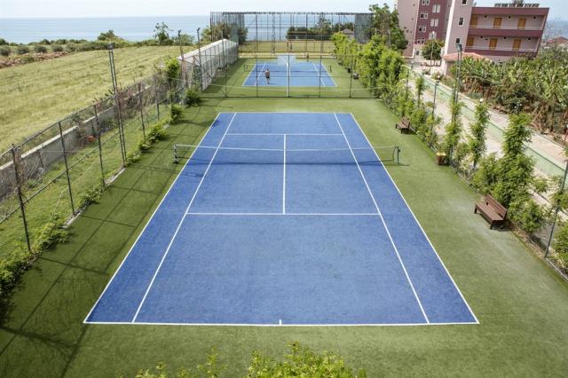 Granada Luxury Resort & Spa