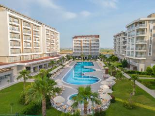 Sherwood Suites Resort