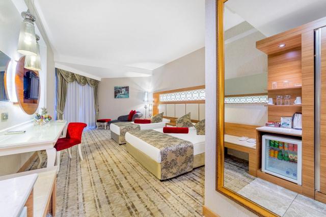 Justiniano Deluxe Resort