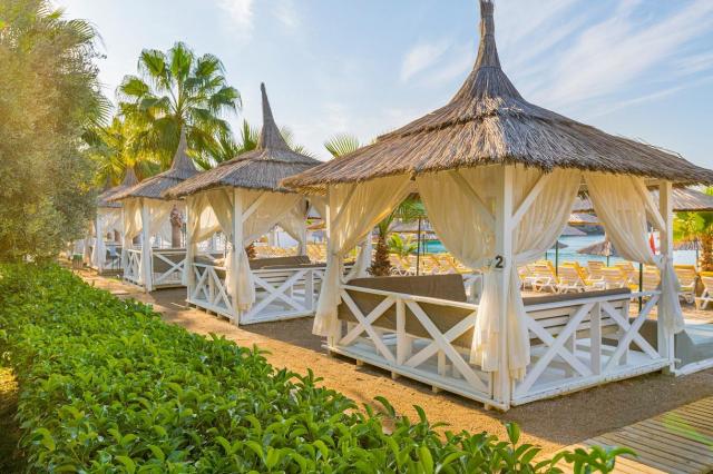 Justiniano Deluxe Resort