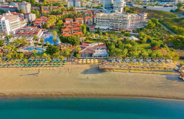 Justiniano Deluxe Resort